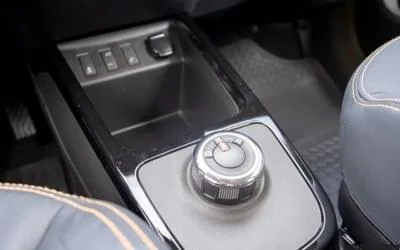 Boîte automatique dacia spring électrique